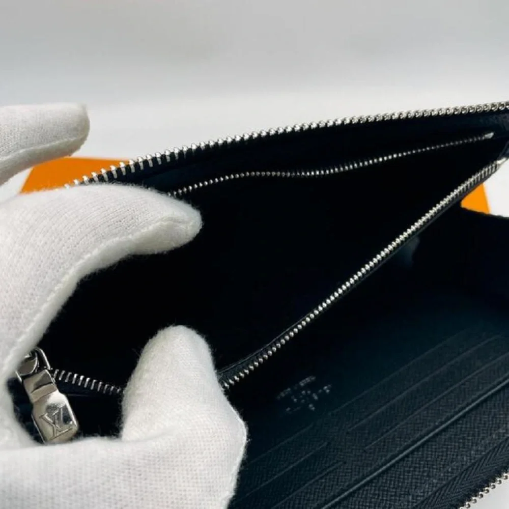 Louis Vuitton Black Leather Wristlet